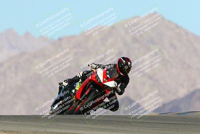 media/Feb-13-2022-SoCal Trackdays (Sun) [[c9210d39ca]]/Turn 9 (1145am)/